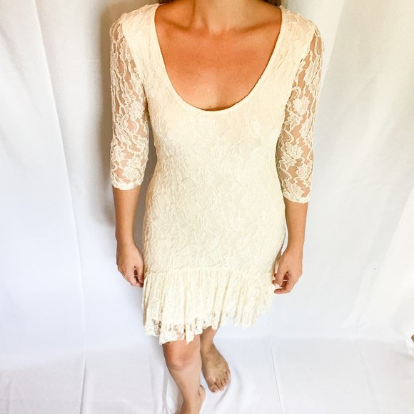 Lacy White Dress from Urban Outfitters - Picture 2 of 9